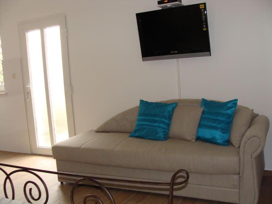 Cosy Apartment,Amazing View! Дубровник Екстериор снимка